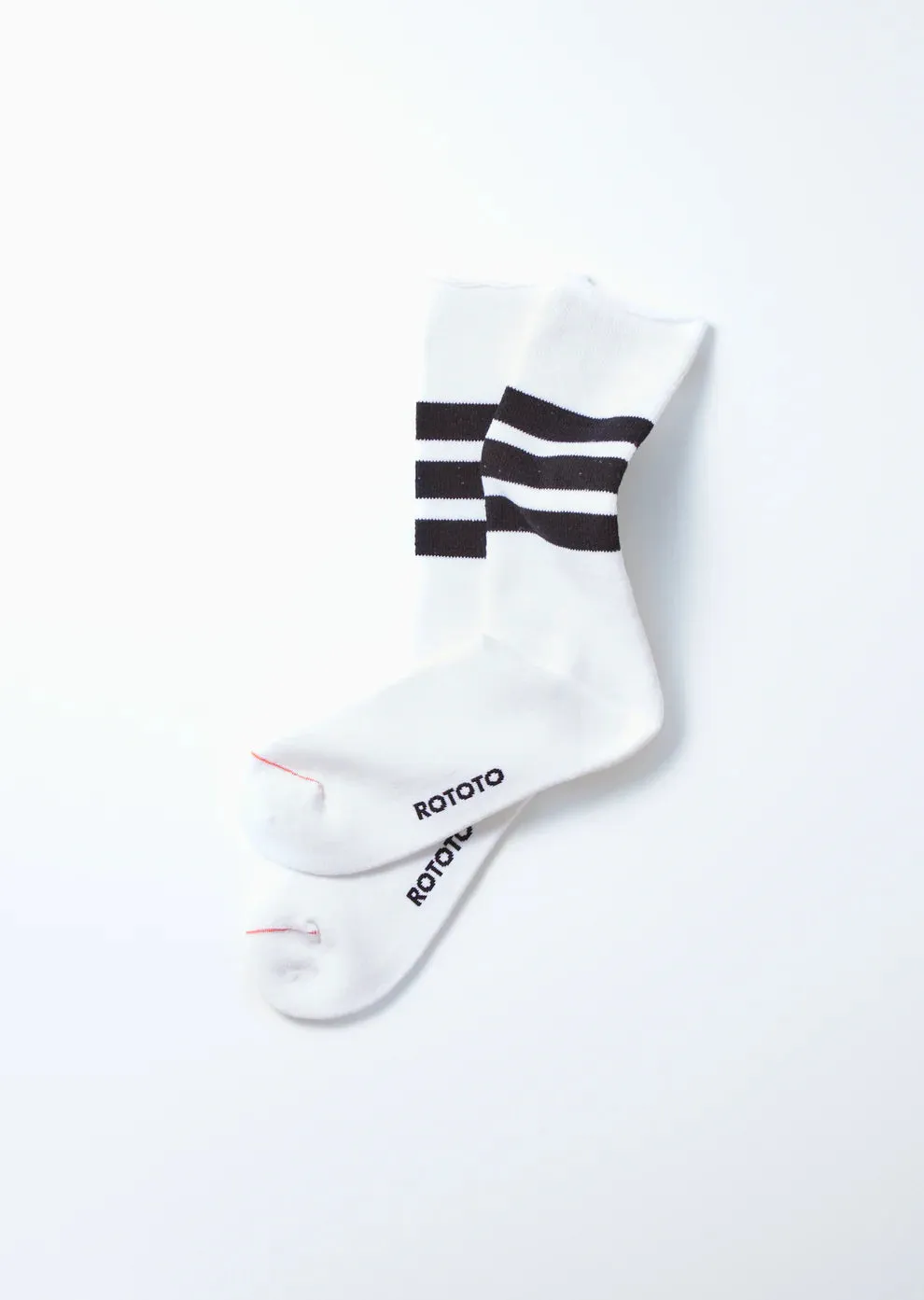 Fine Pile Striped Crew Socks in White / Black