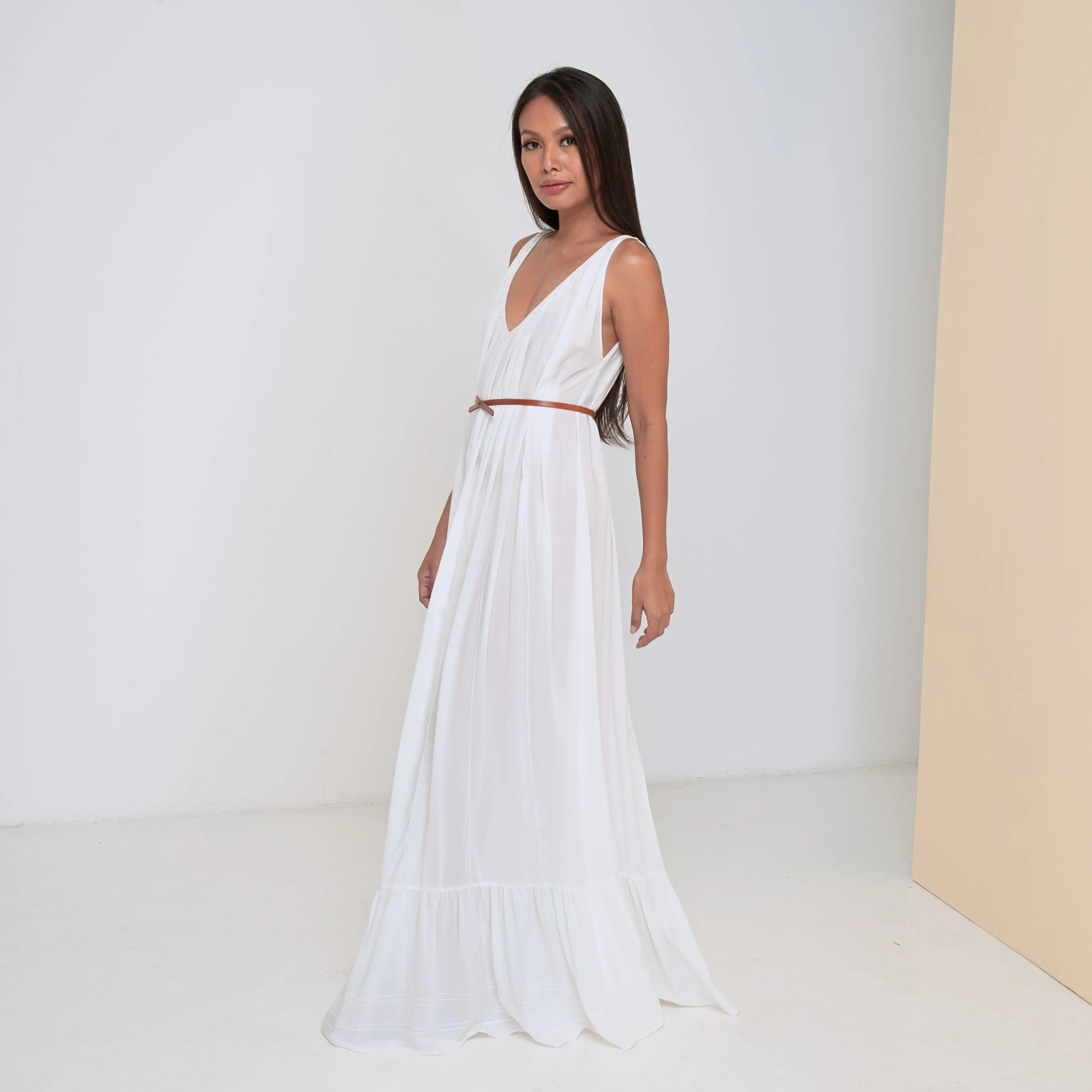 LONG V FLOW DRESS - Rayon Voile | Off White