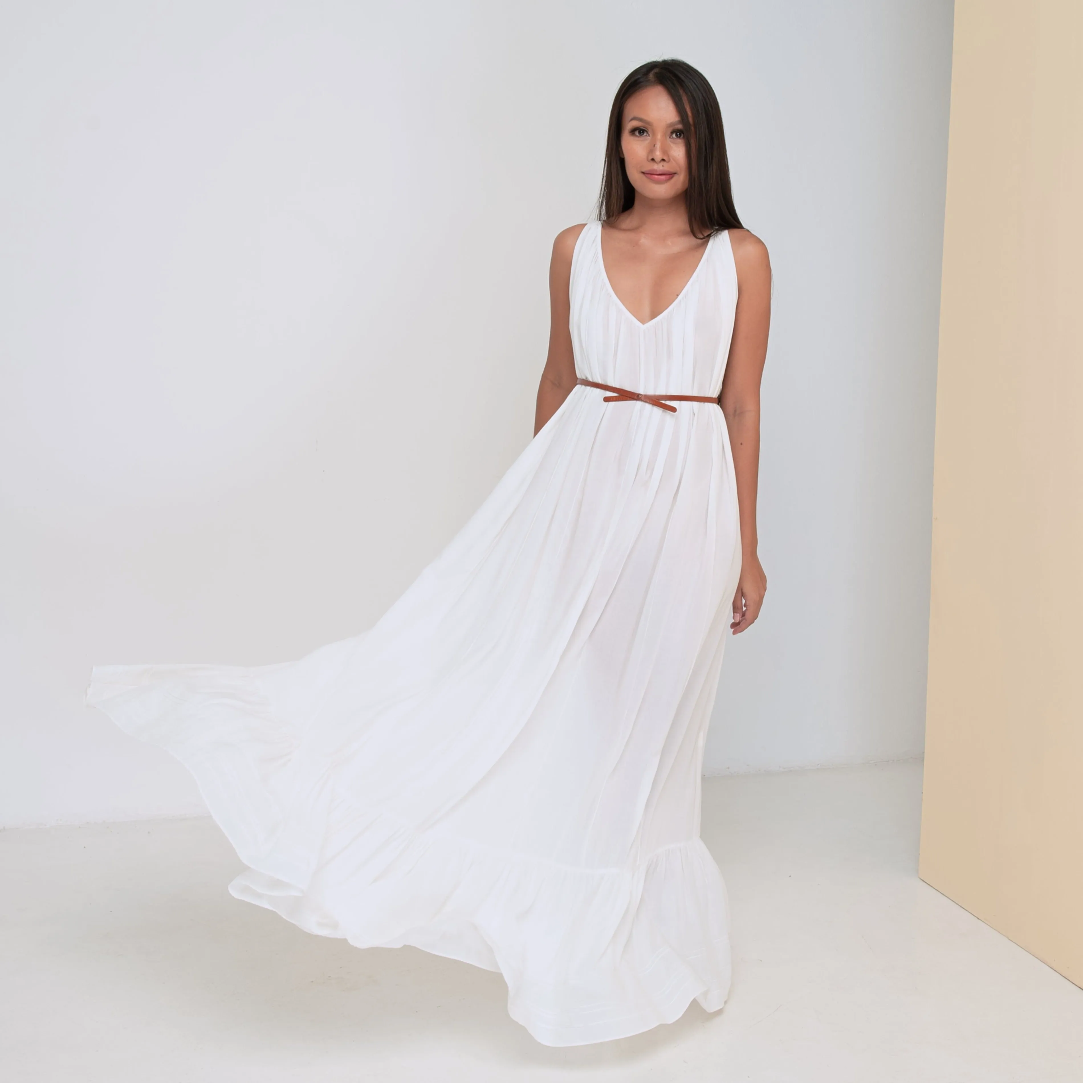 LONG V FLOW DRESS - Rayon Voile | Off White