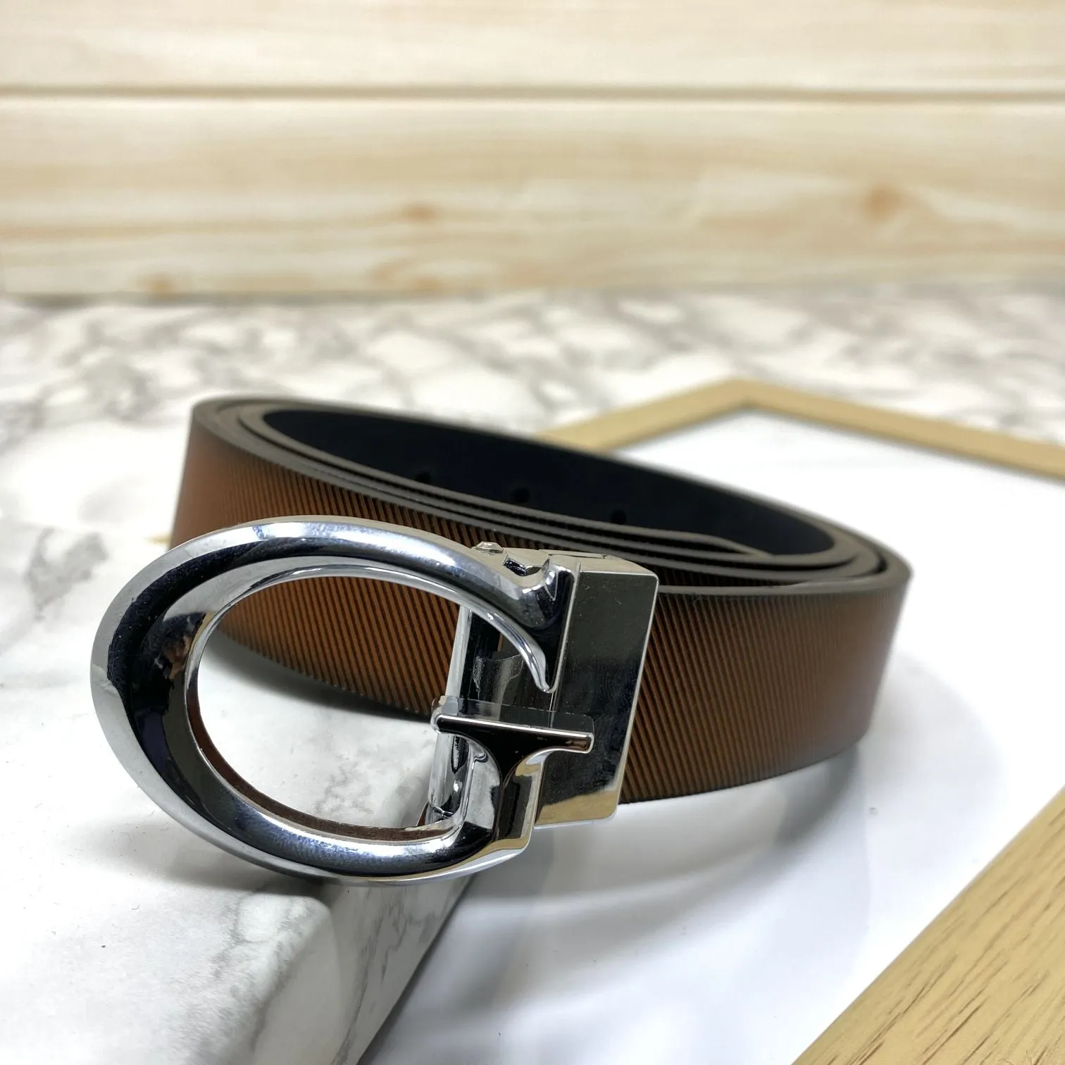 Small G Letter Reversible Strap Belt For Men-JonasParamount