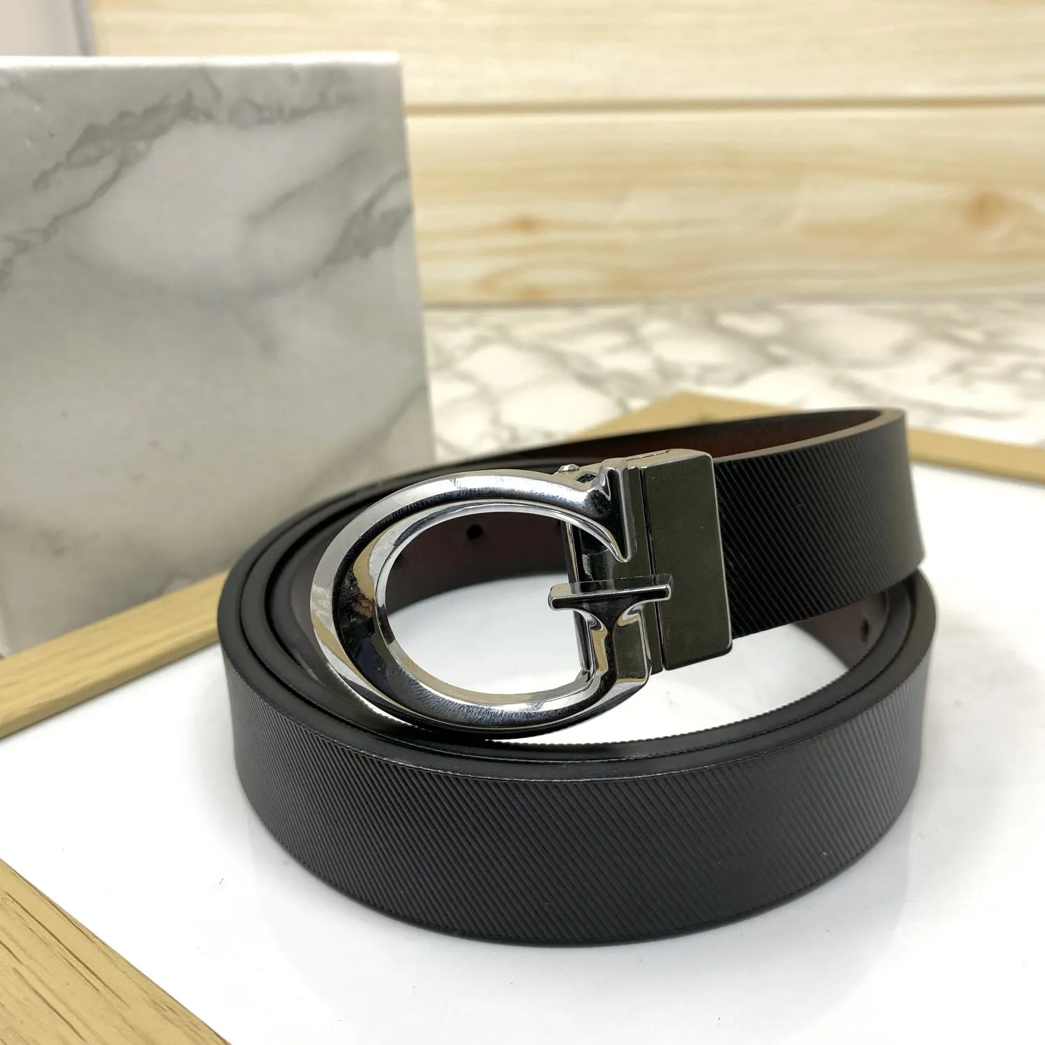 Small G Letter Reversible Strap Belt For Men-JonasParamount